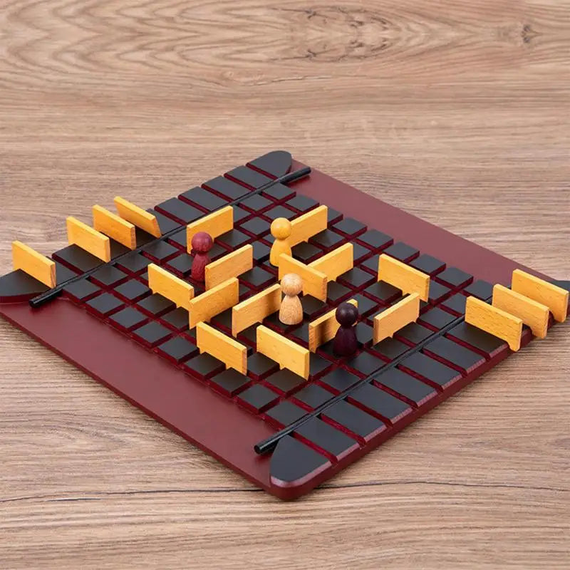 Moving Maze™ - The fun of a labyrinth - Board Game